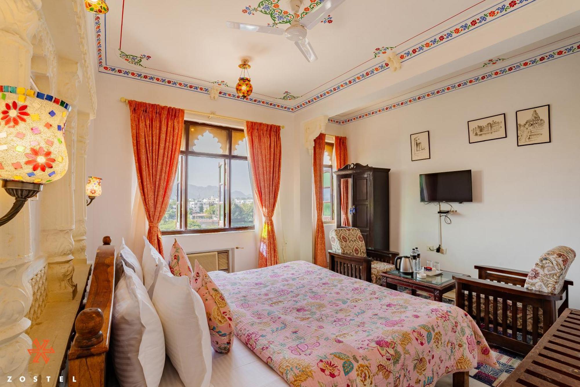Zostel Udaipur Hostel Buitenkant foto