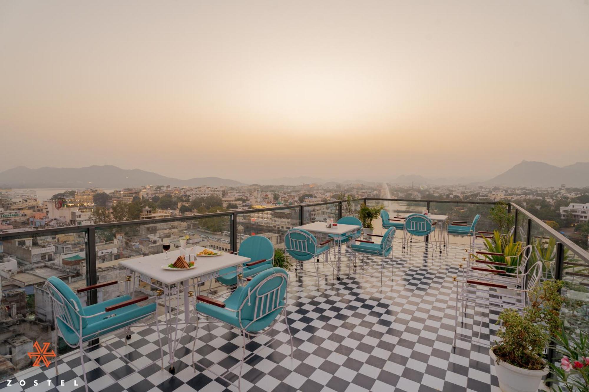 Zostel Udaipur Hostel Buitenkant foto